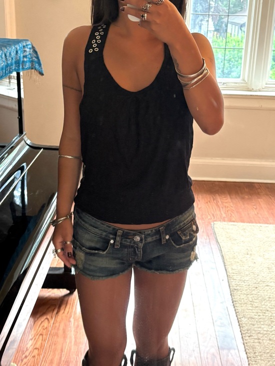Vero Moda Tops - Vintage Vero Moda Black Grommet Shoulder Racer Back Tank Top